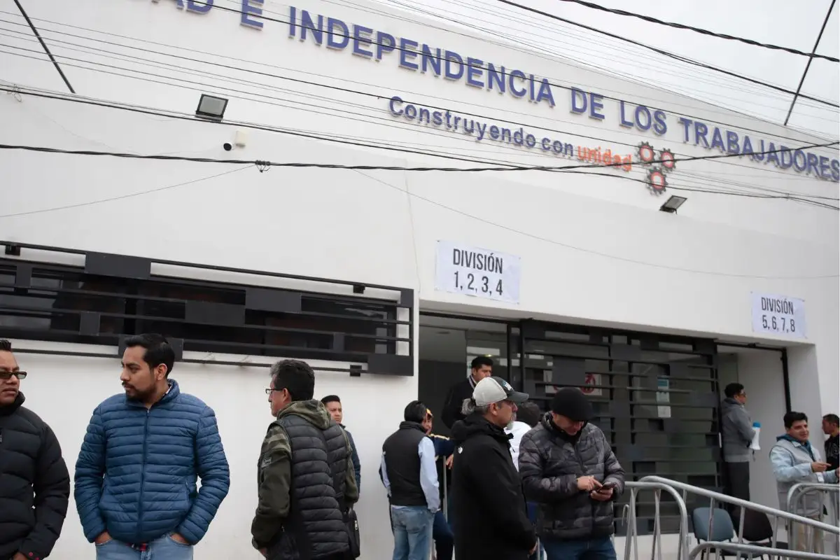 Sindicato de Volkswagen suspende negociaciones salariales