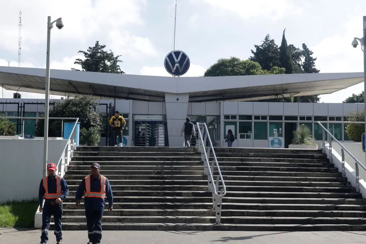 Prorrogan huelga en Volkswagen: acuerdan ampliar plazo