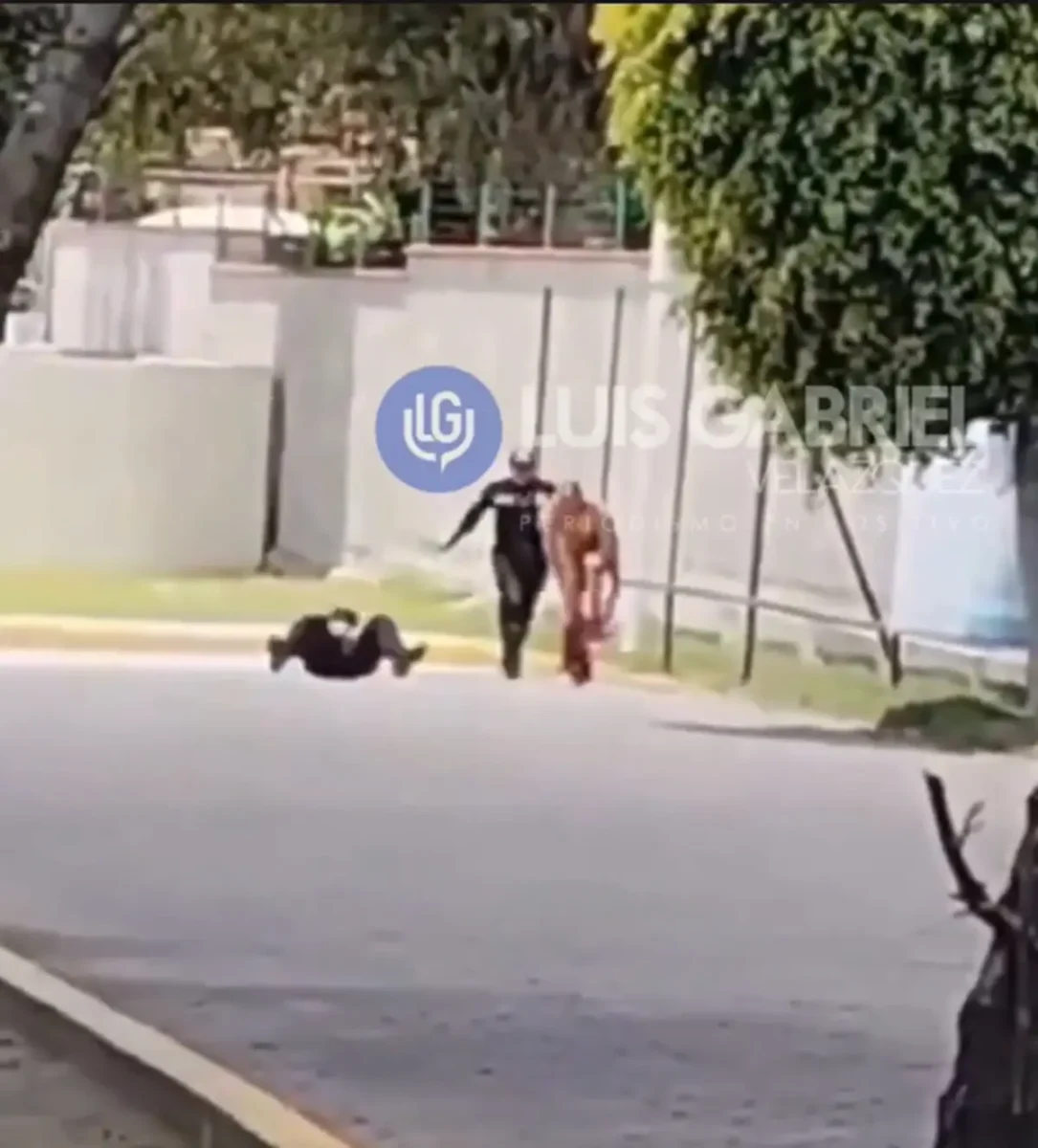 Arrestan a dos hombres desnudos en la UTP tras persecución