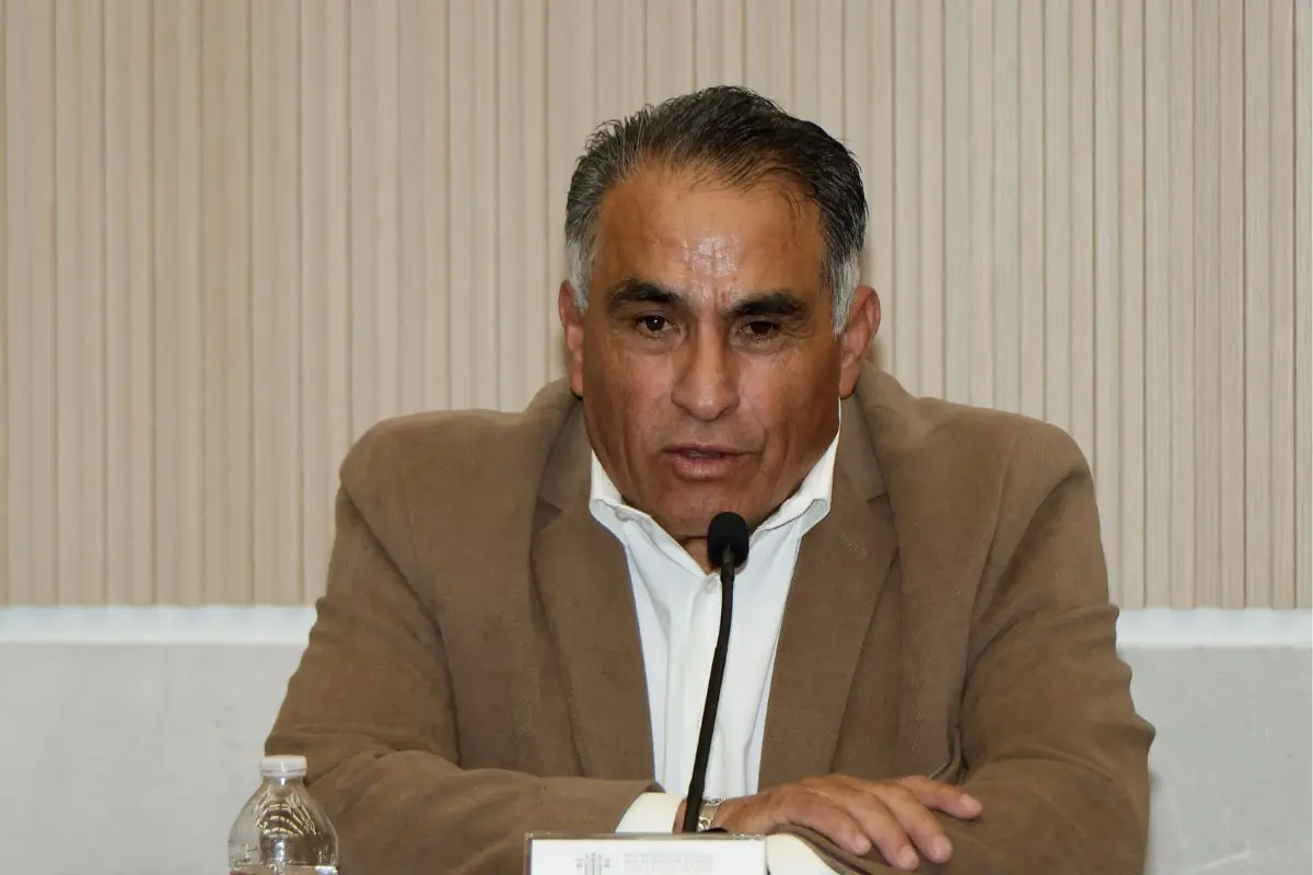 Diputado acusa que 80% de alcaldes de Puebla son constructores