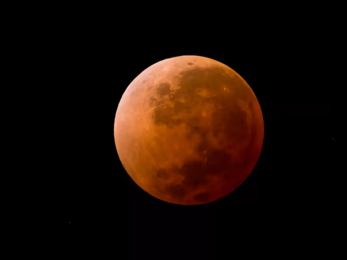 Eclipse lunar de agosto: Cuándo y dónde ver la Luna de Sangre en México