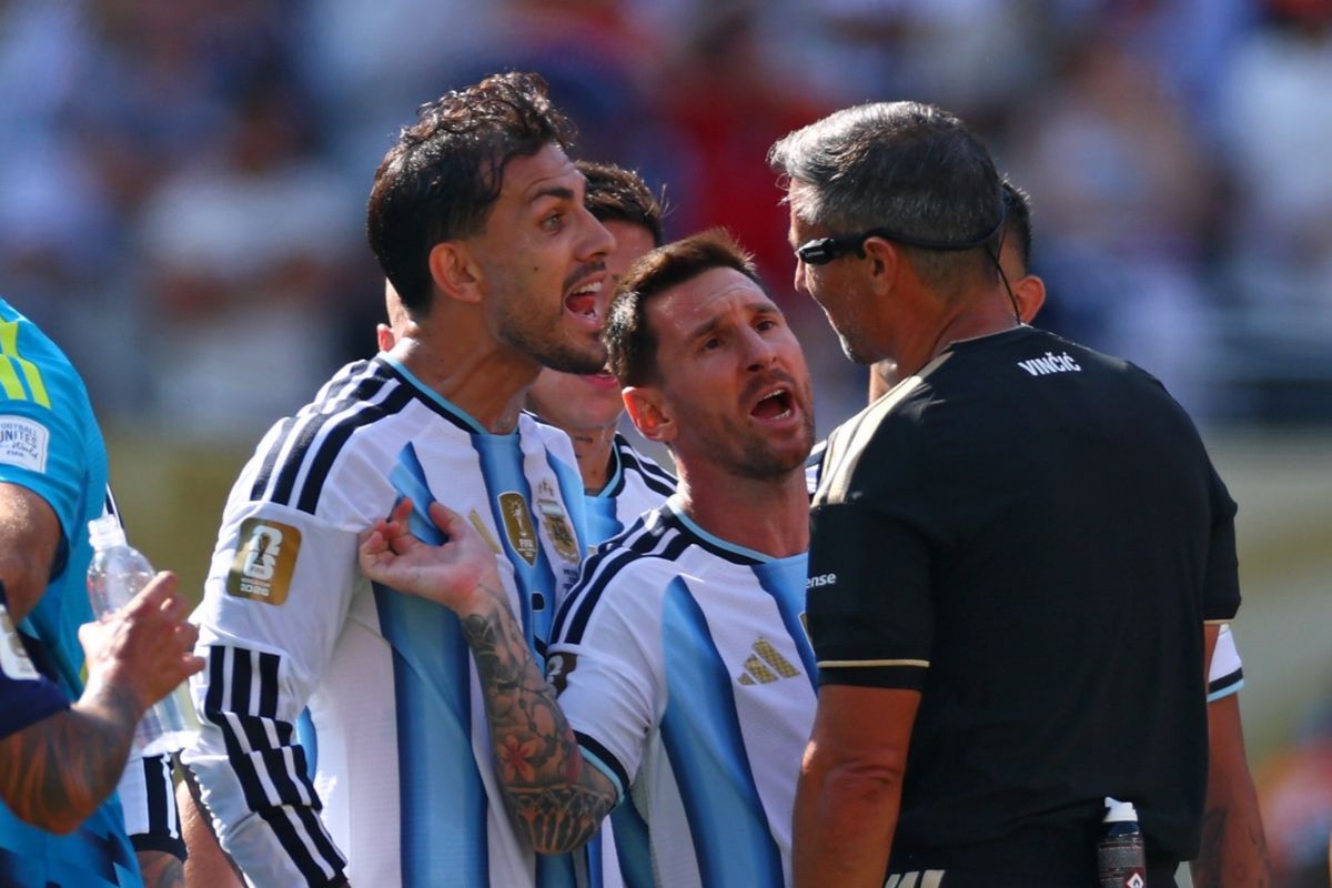 Histórica sanción de la FIFA a Argentina: Estos son los partidos suspendidos y las multas 2 Histórica sanción de la FIFA a Argentina