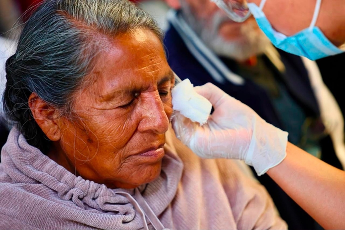 Devolverá SEDIF visión y esperanza con 500 cirugías más de cataratas y pterigión