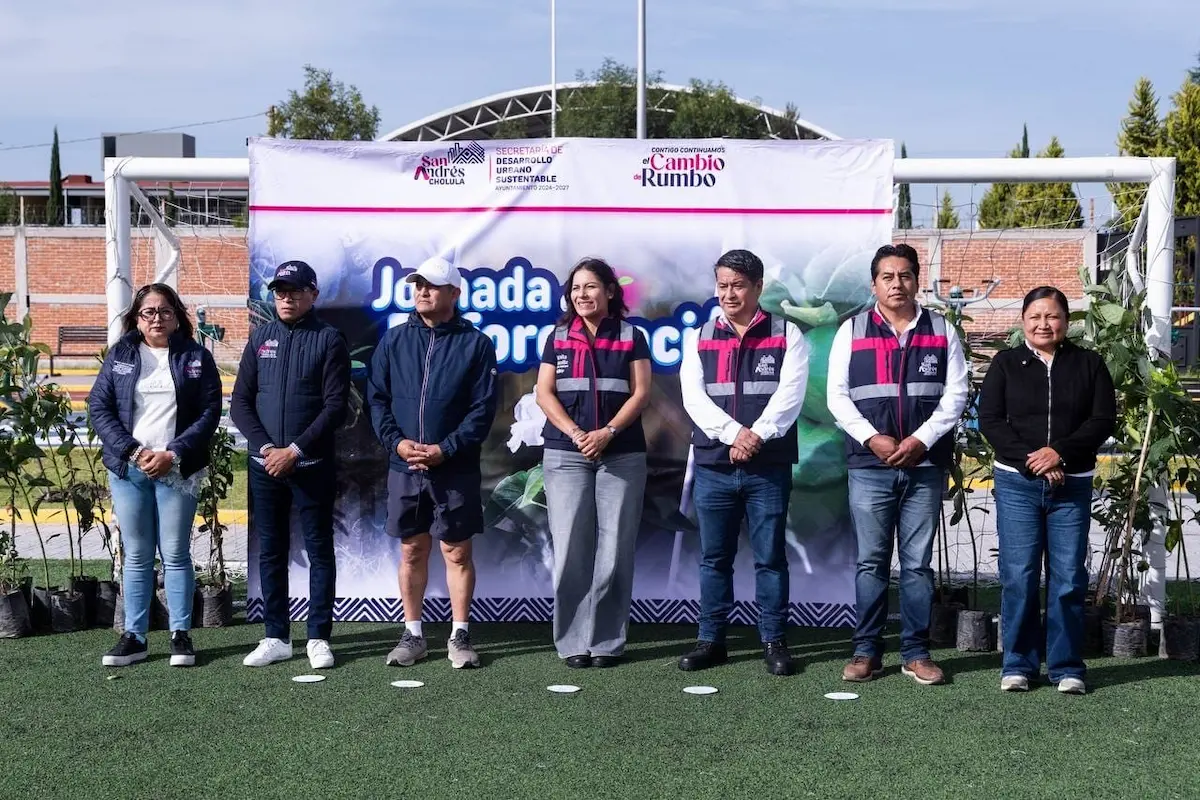 Realiza Lupita Cuautle jornada de reforestación en San Antonio Cacalotepec 2 Realiza Lupita Cuautle jornada de reforestación en San Antonio Cacalotepec