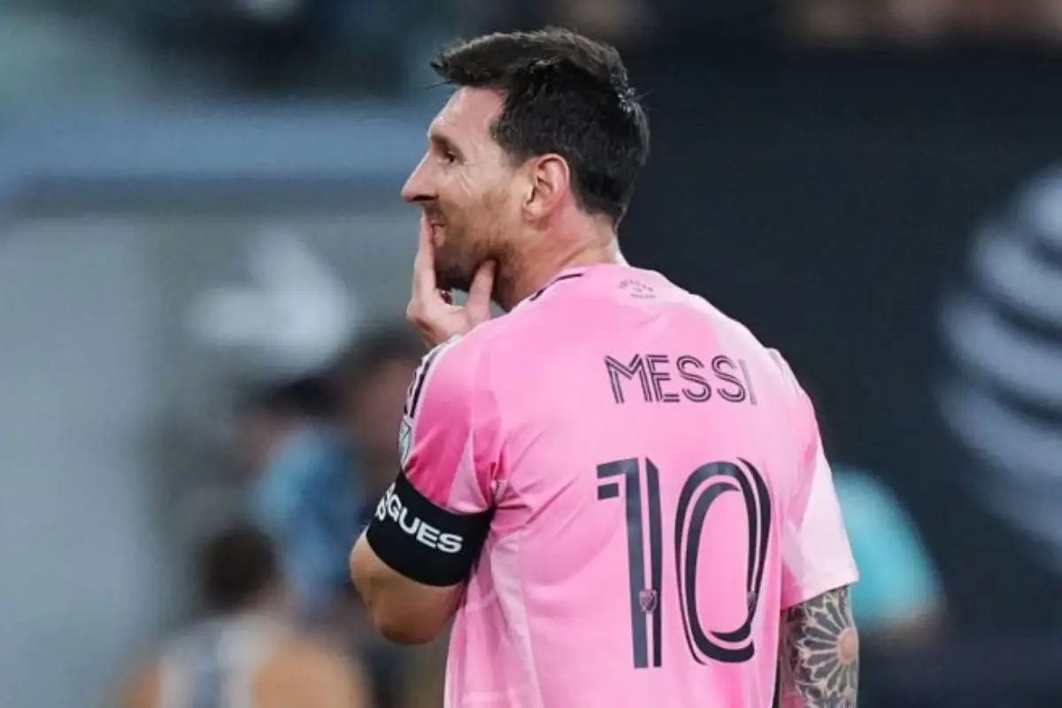 ¿Cuál fue la multa de Messi por golpear a un rival?