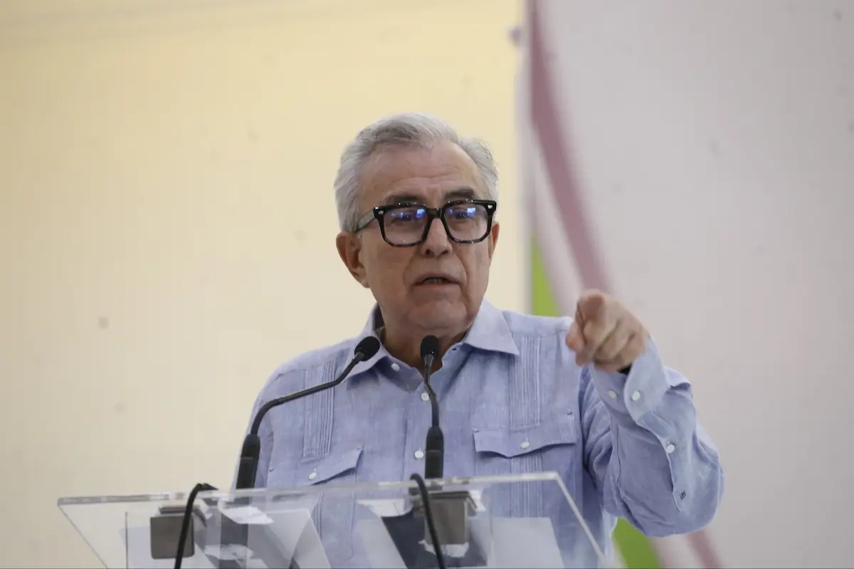 Congreso de Sinaloa aprueba nueva licencia indefinida para Rubén Rocha Moya