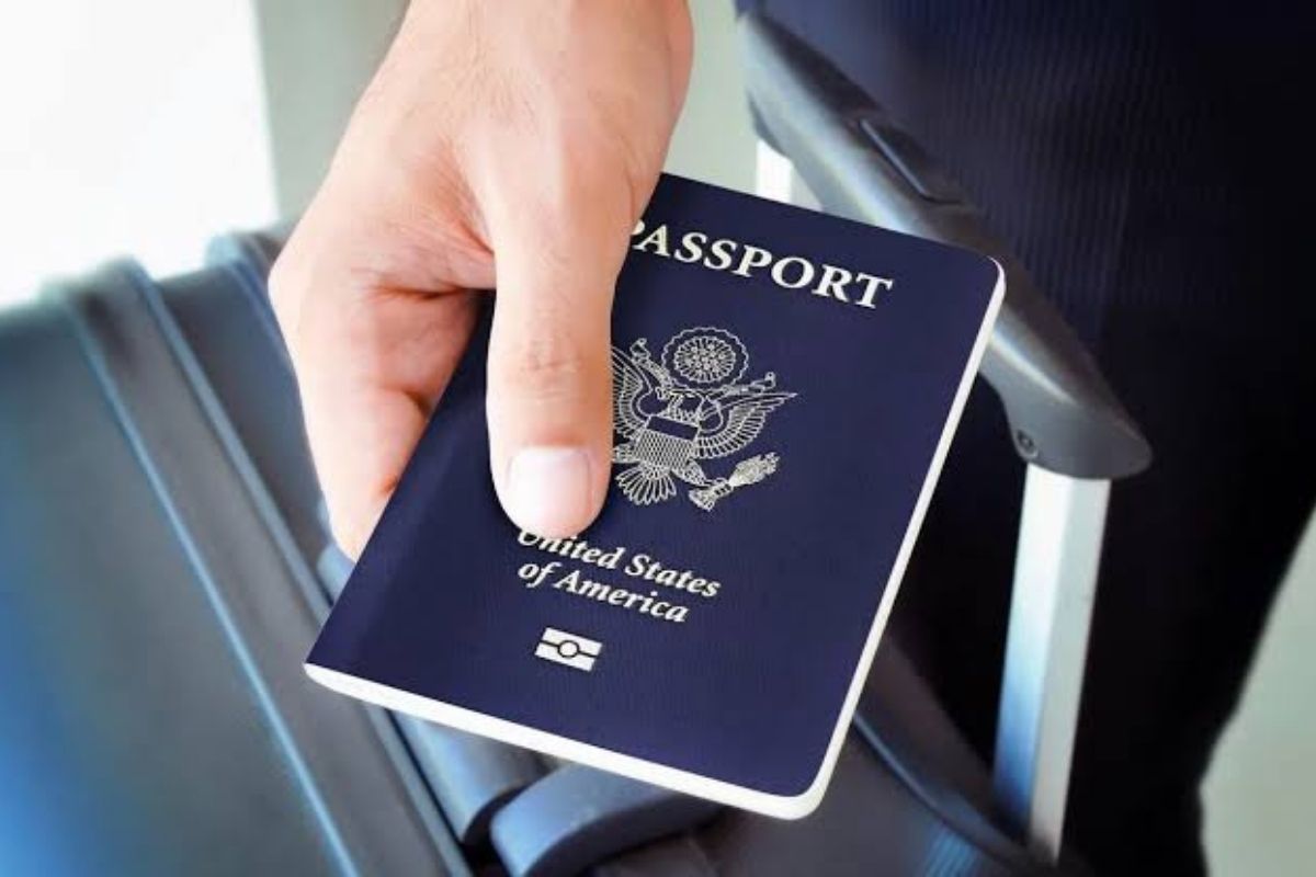 ¿Pasaporte suspendido? estos ciudadanos podrían tener problemas para viajar 4 Pasaporte estadounidense suspendido