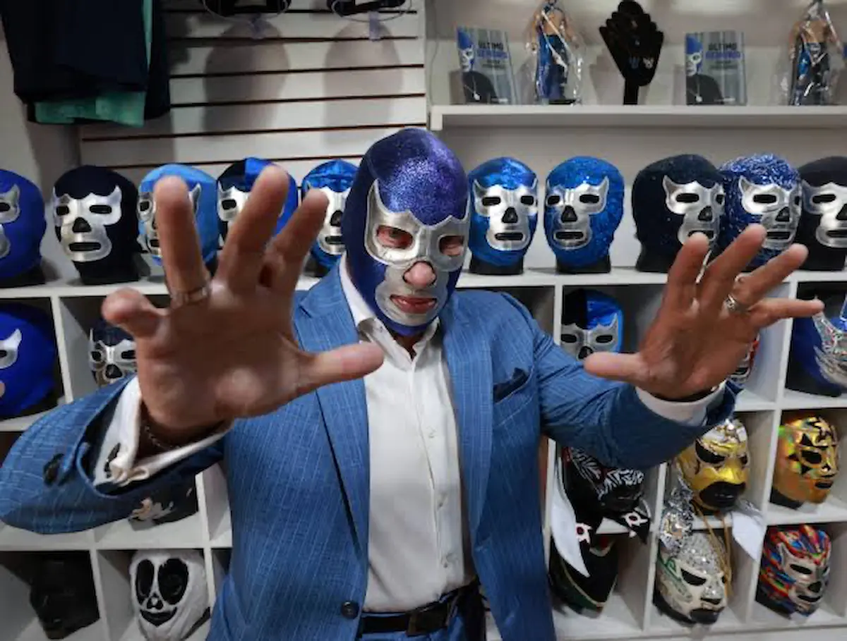 Blue Demon Jr. estudia medicina regenerativa