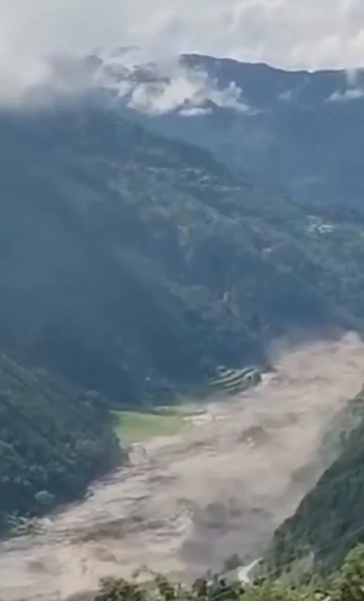 Inundaciones en Nepal destruyen aldeas y dejan 50 muertos