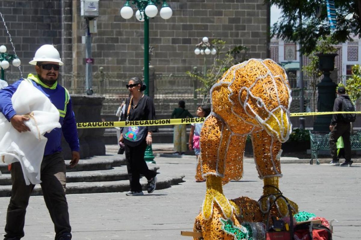 Para el Grito de Independencia 2026 en Puebla desplegarán mil policías; ampliarán cerco de seguridad 4 Instalarán arcos de seguridad para Grito de Independencia en Puebla