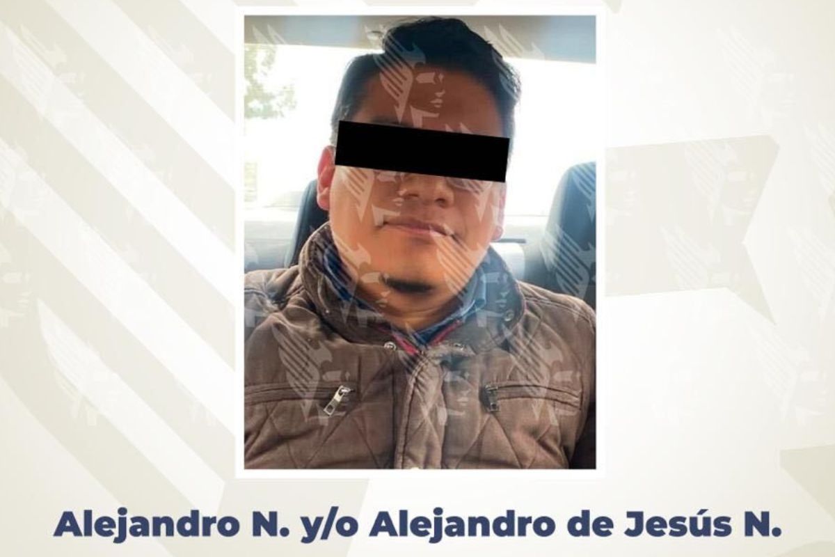 Detienen a asesor de Normal Rural "Carmen Serdán" por despojo 4 Detienen a asesor de Normal Rural "Carmen Serdán" por despojo