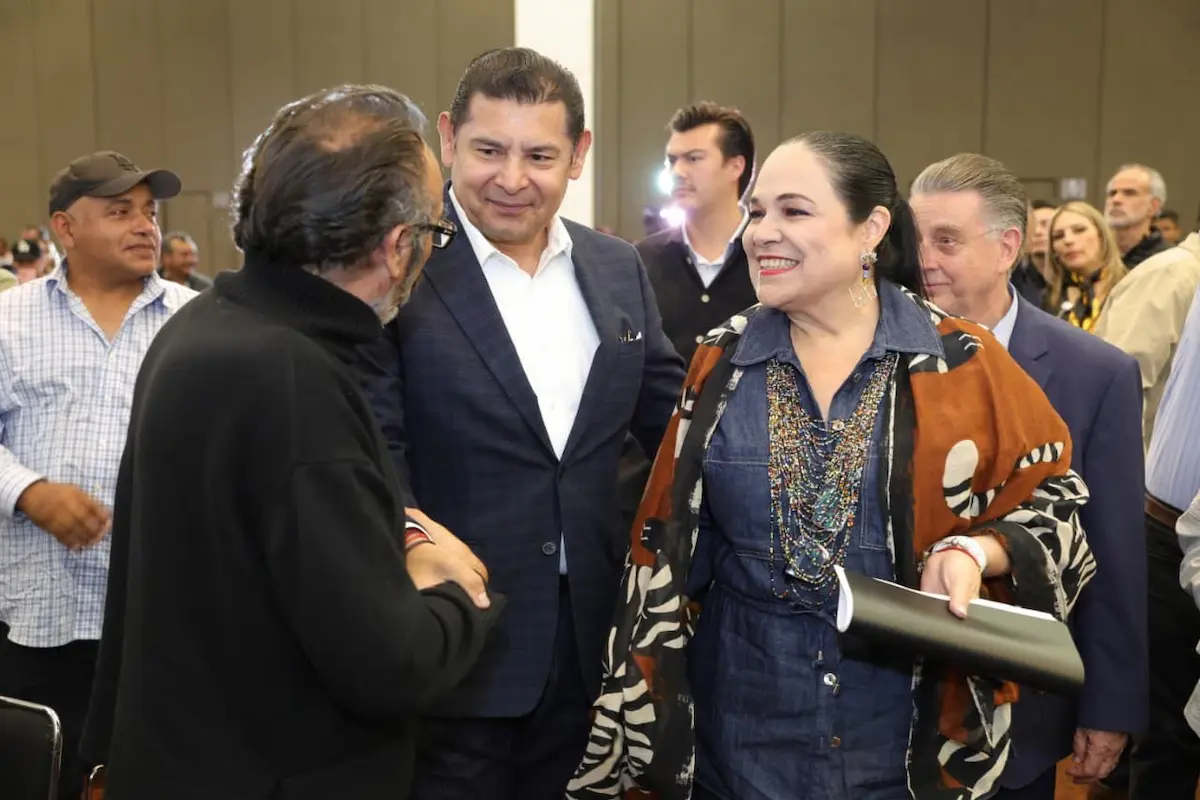 Volver a crecer "devuelve tranquilidad y patrimonio a familias productoras de Puebla"