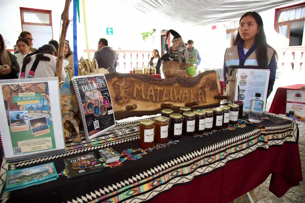 Mercadito Hecho por Amor llega este viernes a Bienestar, invita Laura Artemisa