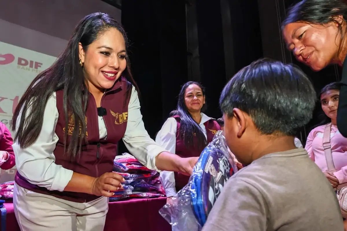 Tonantzin Fernández y el DIF Municipal respaldan la economía de las familias cholultecas