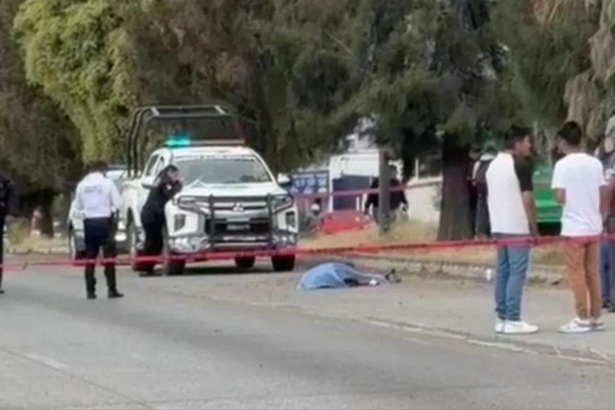 Muere joven de 19 años tras derrape de motocicleta en la 11 Sur de Puebla