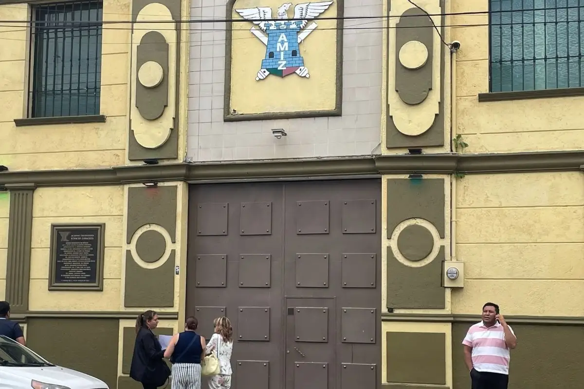 Inician clases en la Academia Ignacio Zaragoza tras denuncias
