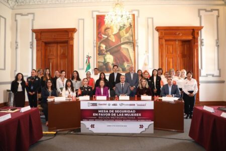 Pepe Chedraui encabeza la Mesa Metropolitana de Trabajo en materia de Seguridad para fortalecer la coordinación metropolitana en la atención a mujeres | Foto: Cortesía