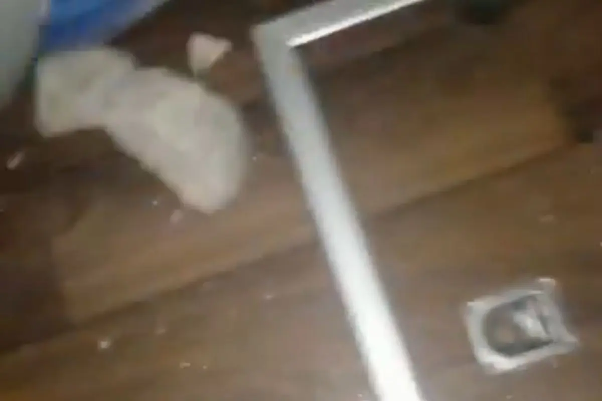 (VIDEO) Lanzan piedras contra autobús que salió de Puebla para intentar asaltarlo 2 Autobús de Puebla fue atacado a pedradas en intento de asalto