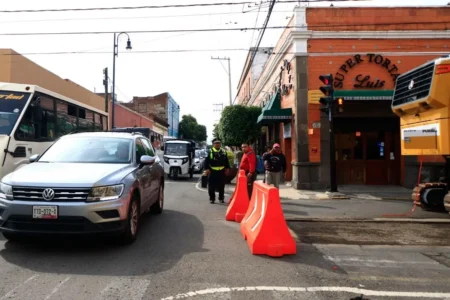Ayuntamiento comprará segundo tren de pavimento en Puebla antes de que concluya 2026 18 Ayuntamiento comparará segundo tren de pavimento en Puebla antes de que concluya 2026