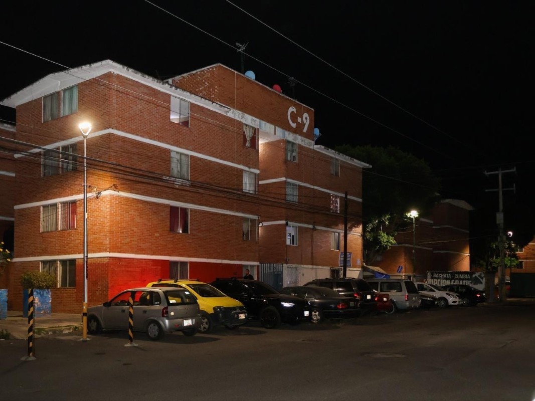 Con Puebla Brilla, Gobierno de Pepe Chedraui lleva tecnología LED a La Flor y Villa Las Flores 2 Gobierno de Pepe Chedraui moderniza 141 luminarias con tecnología LED en Infonavit La Flor y Villa Las Flores con el programa Puebla Brilla | Foto: Cortesía