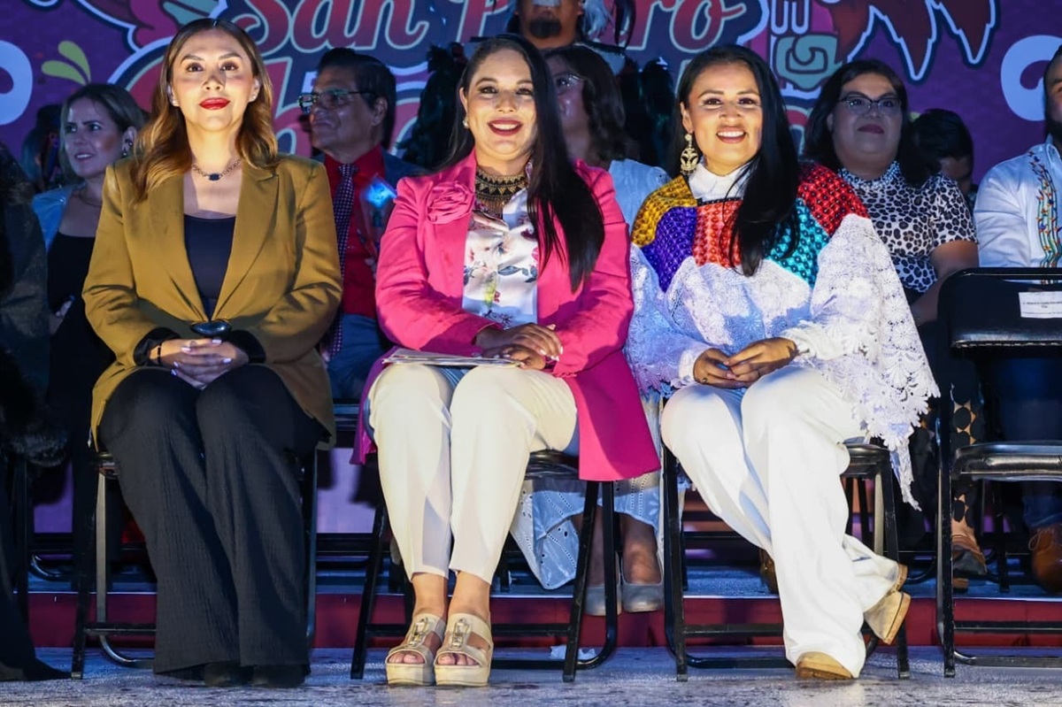 Con Mijares y miles de visitantes, Tonantzin Fernández inaugura la 76ª Feria Milenaria
