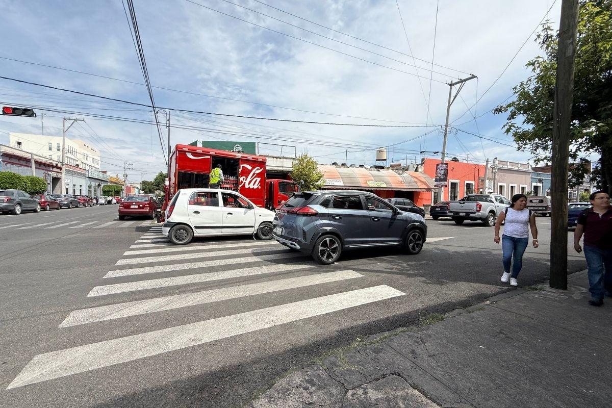 Adiós a la ciclovía maldita de Puebla: quitan los separadores de la 7 sur 2 Adiós a la ciclovía maldita de Puebla