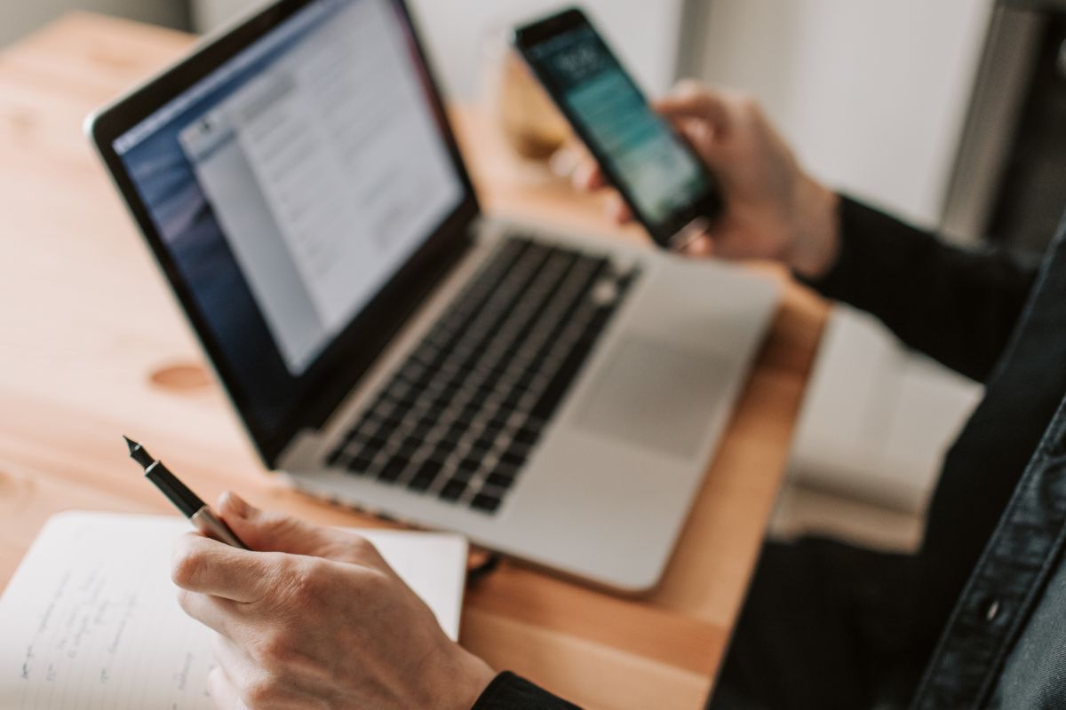 Las nuevas tarifas de WhatsApp Business aplican a empresas que usan la plataforma para atención al cliente y mensajes automatizados | Foto: Meta