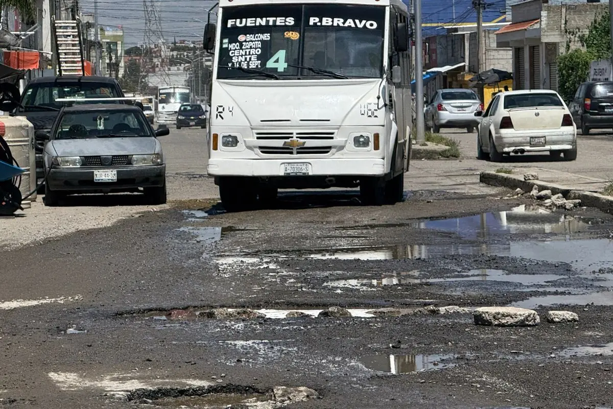 ¿Cómo reportar baches en Puebla, luminarias y fugas?