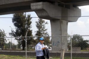 Colocarán 105 estructuras metálicas en el bajo puente de la México-Puebla 4 Colocarán 105 estructuras metálicas en el bajo puente de la México-Puebla