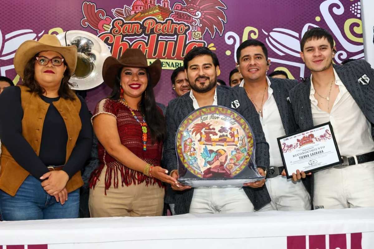 Tonantzin Fernández y Banda Tierra Sagrada hacen vibrar la Gran Feria Milenaria 2 Tonantzin Fernández y Banda Tierra Sagrada hacen vibrar la Gran Feria Milenaria | Foto: Cortesía