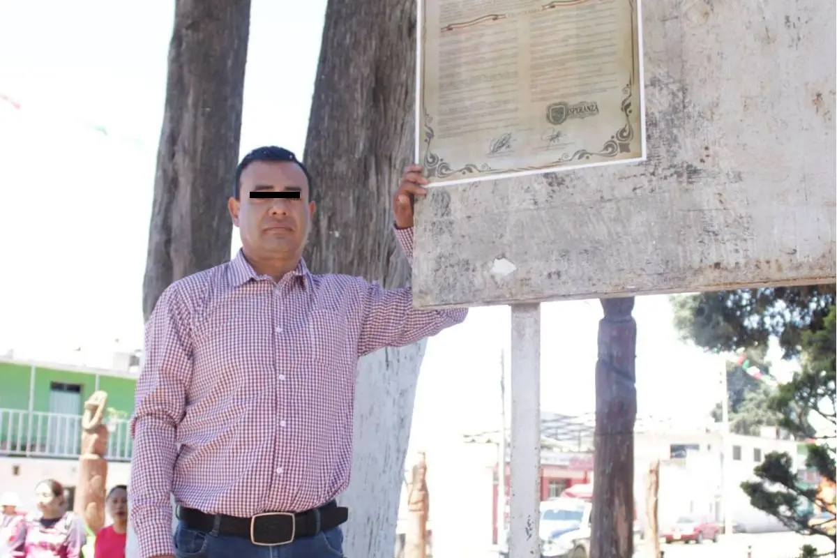 Habrían detenido al alcalde de Esperanza en un operativo