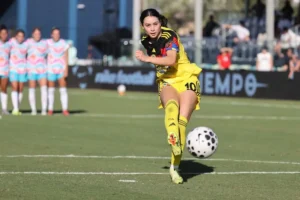 Scarlett Camberos, entre las nominadas al Balón de Oro