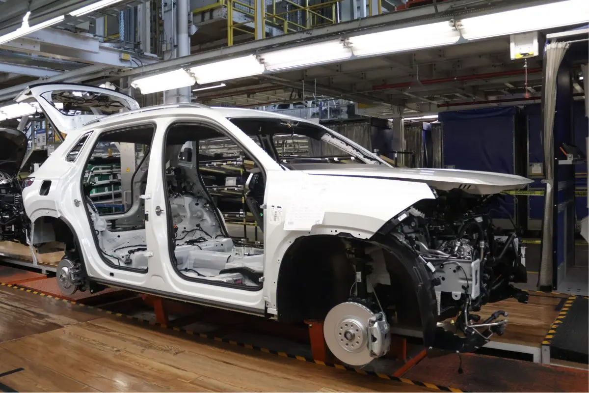 Volkswagen aumentó su producción 17% pero despidió a trabajadores