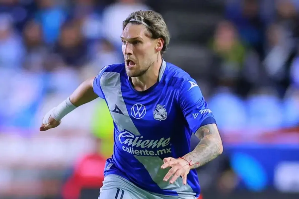 Adiós Emiliano Gómez: el delantero del Club Puebla se va a Tigres por esta cifra 3 Delantero Emiliano Gómez se va a de Puebla a Tigres