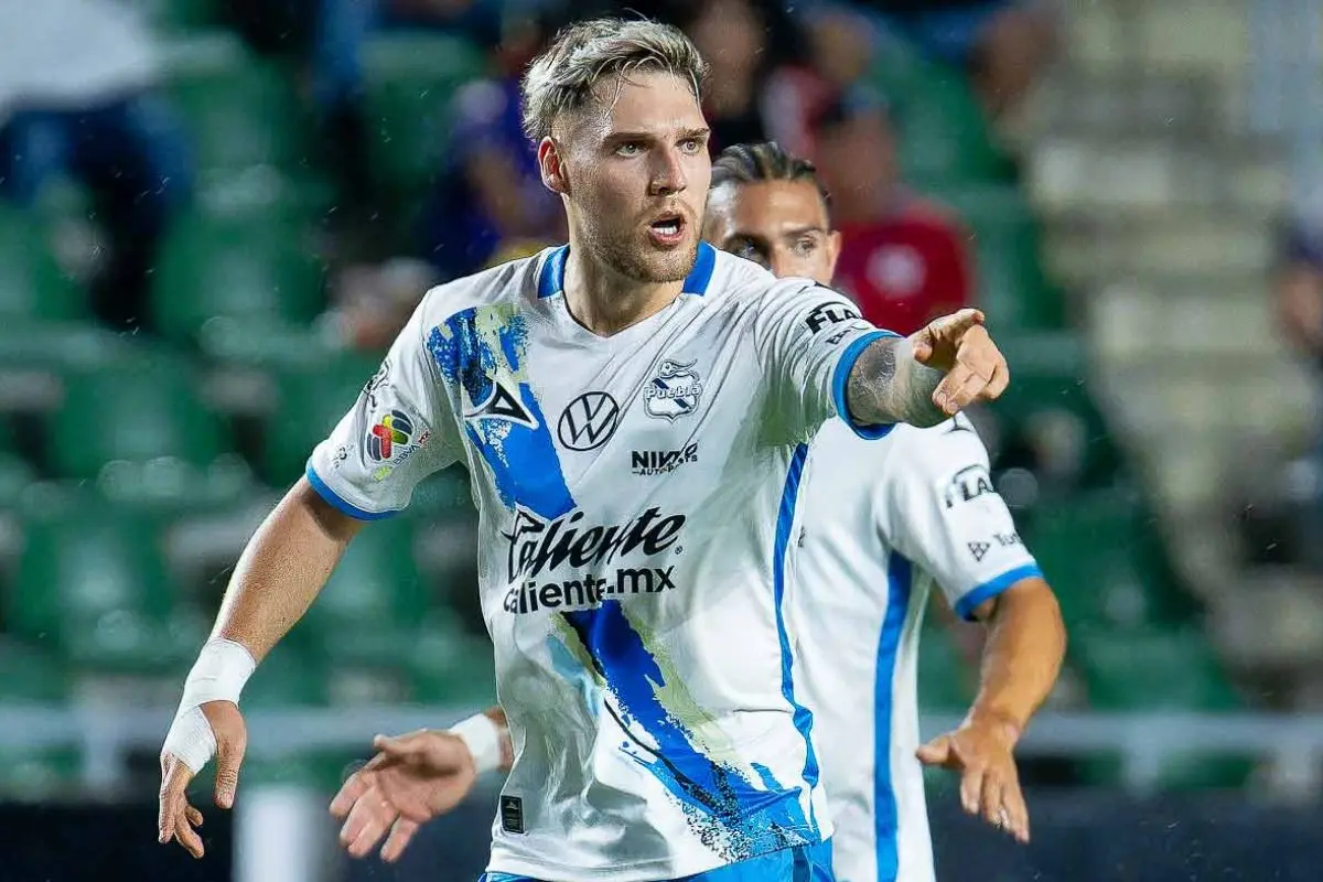 Delantero Emiliano Gómez se va a de Puebla a Tigres