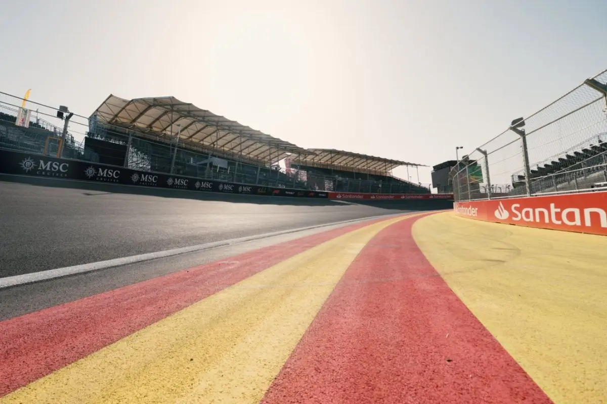 Estos son los horarios del GP de Madrid para no perderte la carrera de Checo Pérez 1 Horarios del GP de Madrid para ver carrera de Checo Pérez