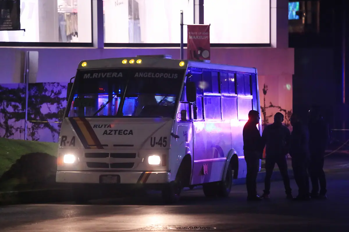 Joven no se da cuenta de asalto en la Ruta Azteca por llevar audífonos