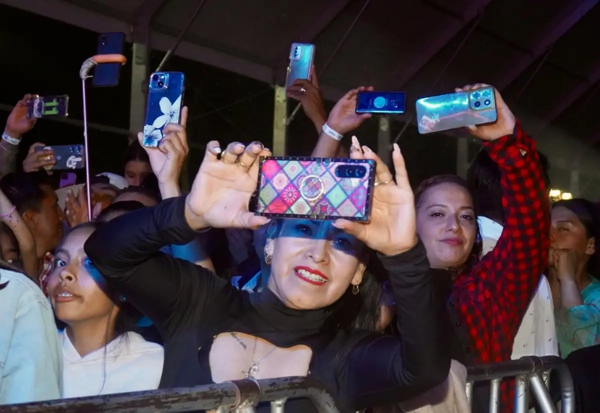 Con Tonantzin Fernández, Cholula vive una noche llena de música, alegría y tradición