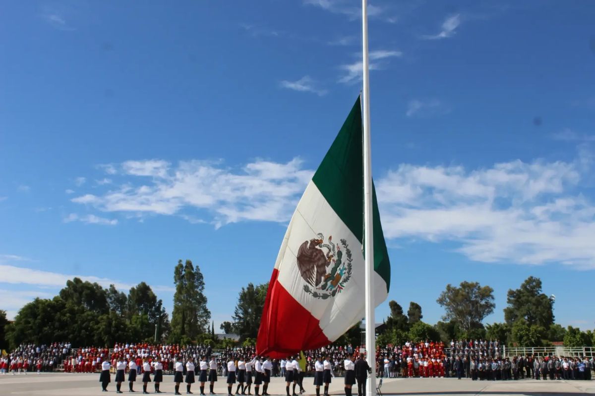 SEP investiga presunto abuso sexual en escuela 5 de Mayo