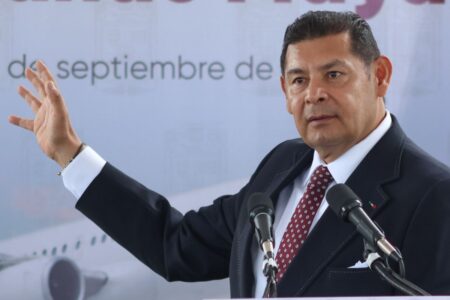 Desmiente gobierno estatal retiro de visa a gobernador de Puebla
