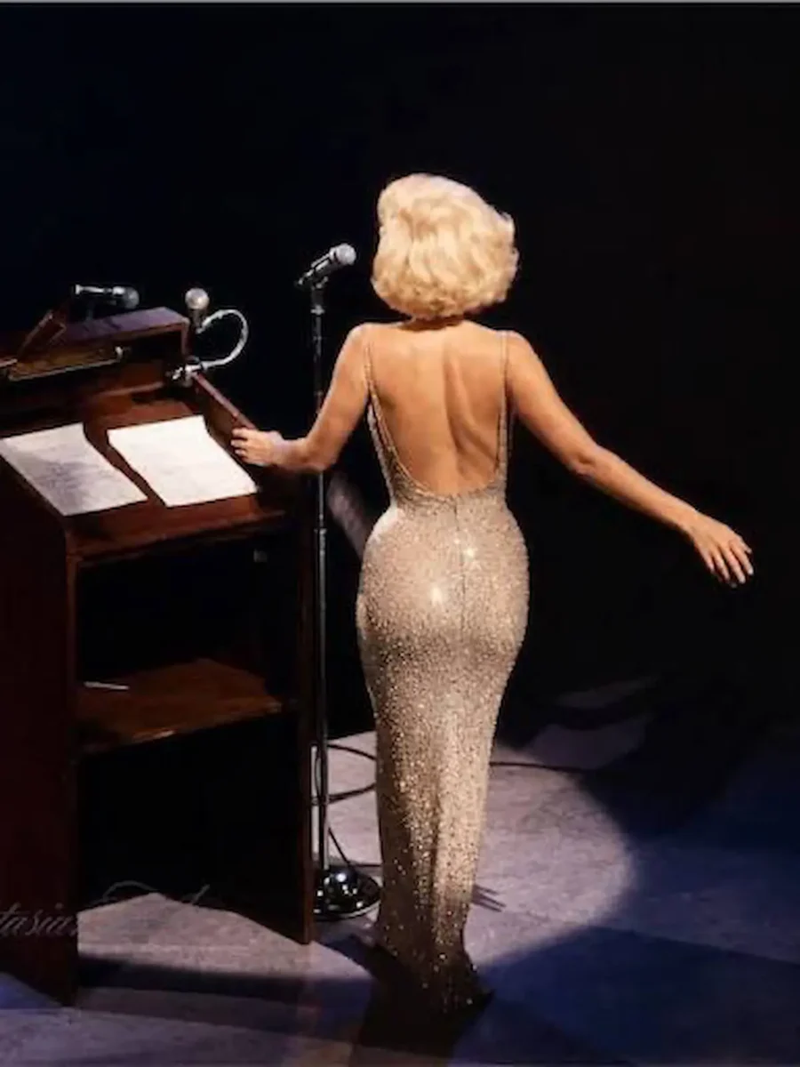 ¿Quién era Bob Mackie, diseñador de Cher y Marilyn Monroe que falleció a los 87 años? 3 Quién era Bob Mackie,