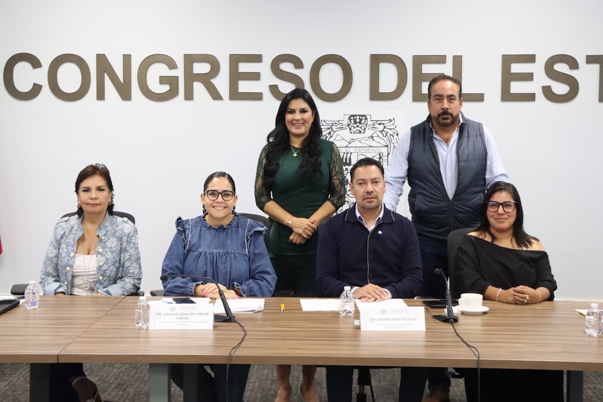 Avalan en Comisión del Congreso iniciativa para garantizar el principio de paridad de género en la integración de cuerpos policiacos