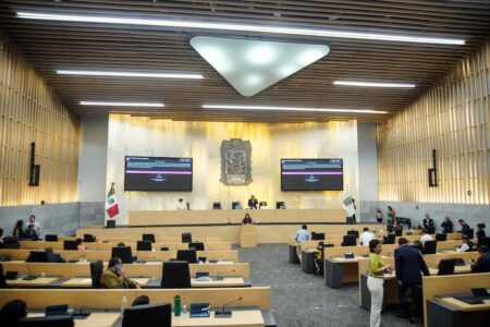 Con diputados improductivos y escándalos, inicia tercer año legislativo del Congreso de Puebla; se espera desbandada por elecciones