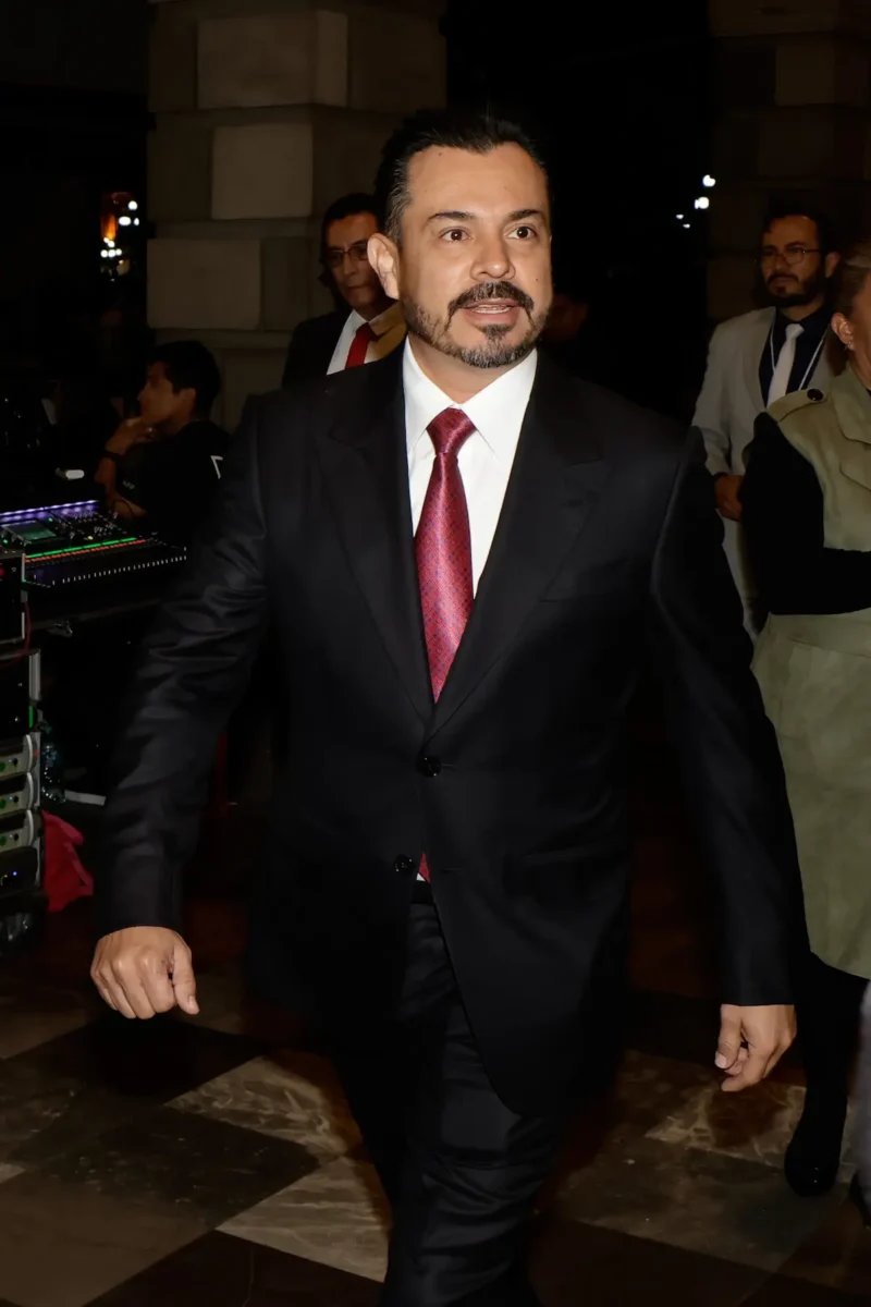 Gobierno negocia predios privados para torres del Sistema de Transporte por Cable