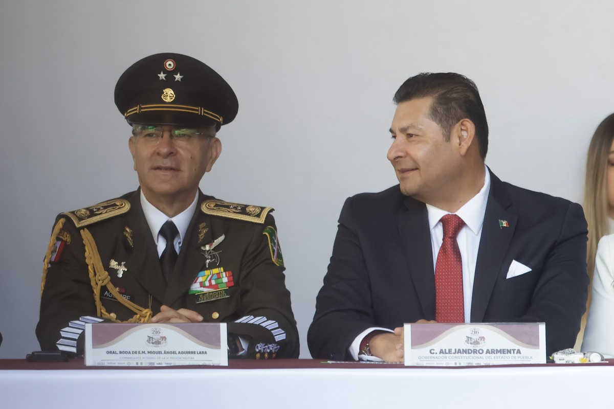 Reunión con presidentes de concejos municipales en Puebla | Foto: Agencia Enfoque