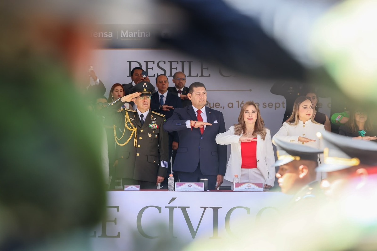 México construye su propio destino: Gaby Sánchez en el 216 aniversario | Foto: Cortesía