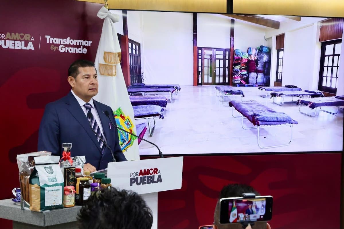 Armenta exige donar hospitales itinerantes a Puebla 
