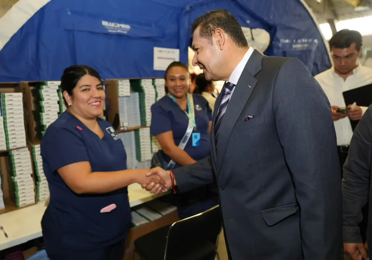 Hospital itinerante acerca servicios de salud de manera integral y gratuita: Armenta Mier