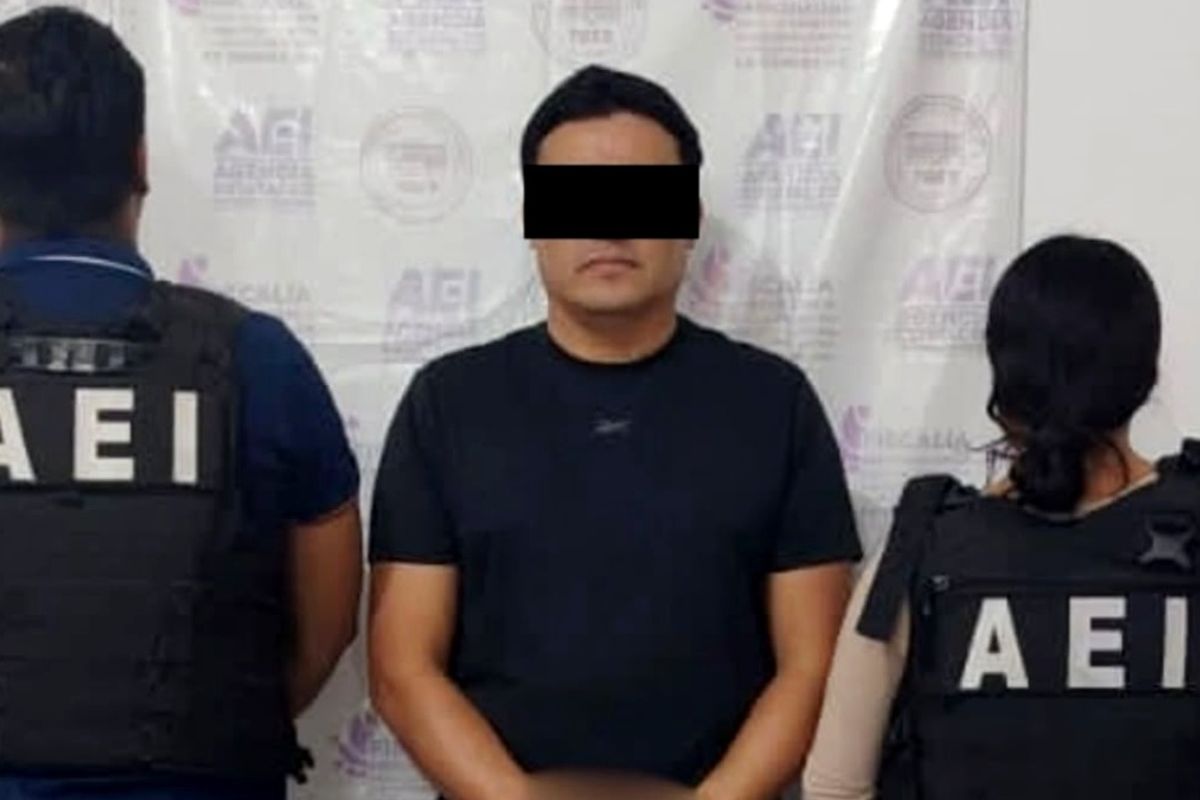 Un hombre ataca con ácido a su hija y a su esposa