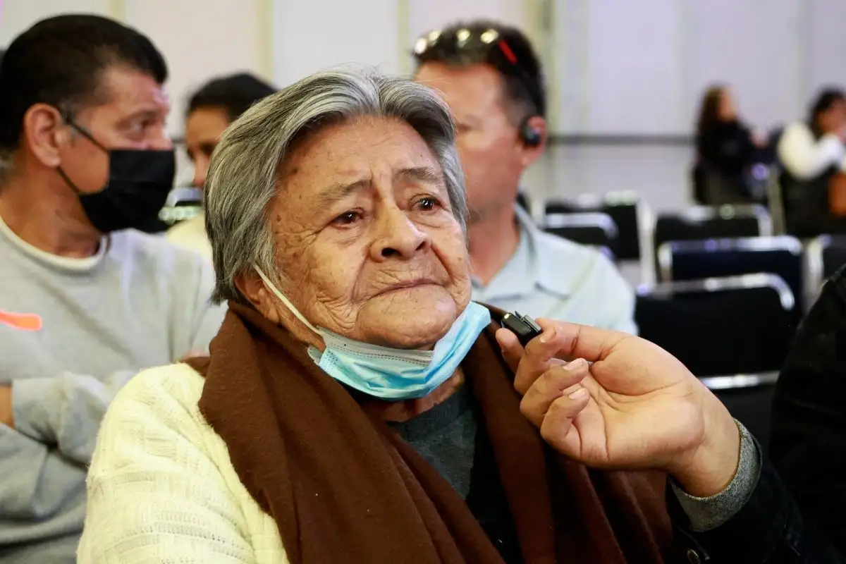 Cirugías Gratuitas de Cataratas de Puebla: ella es Margarita